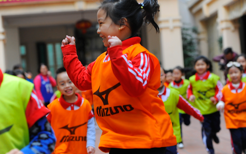 【Vietnam】Introducing the“Mizuno Hexathlon Program” to the Public Elementary Schools in Vietnam (FY 2018)1