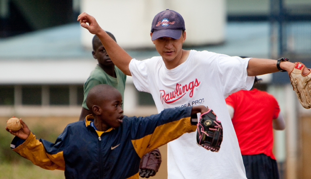 Baseball/Softball support by JICA volunteers1