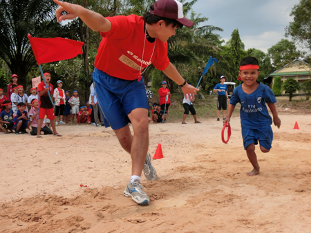 カンボジア運動会・体育・スポーツ支援プロジェクト1