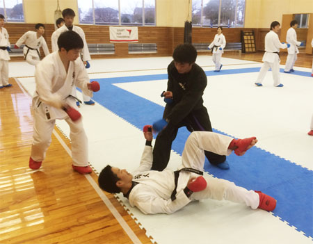 Support for Foreign Martial Arts and Sports Trainees by International Budo University (2015 FY 2nd half report)7