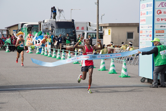 Chiba Aqualine Marathon in 20162