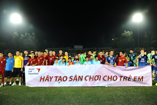 ベトナムサッカー連盟連携プログラム</br>「子どもたちにスポーツする機会を」1