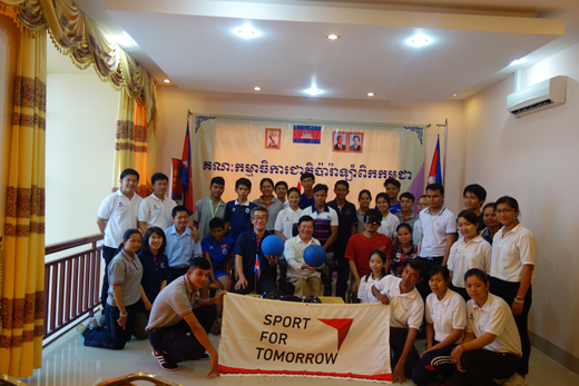 カンボジア初のゴールボール・ワークショップ開催2