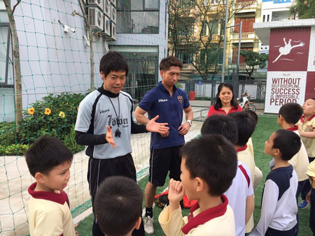 ベトナム・ハノイにおけるサッカー教室3
