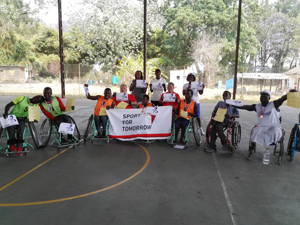 ジンバブエにおける障がい者スポーツ普及講習会2