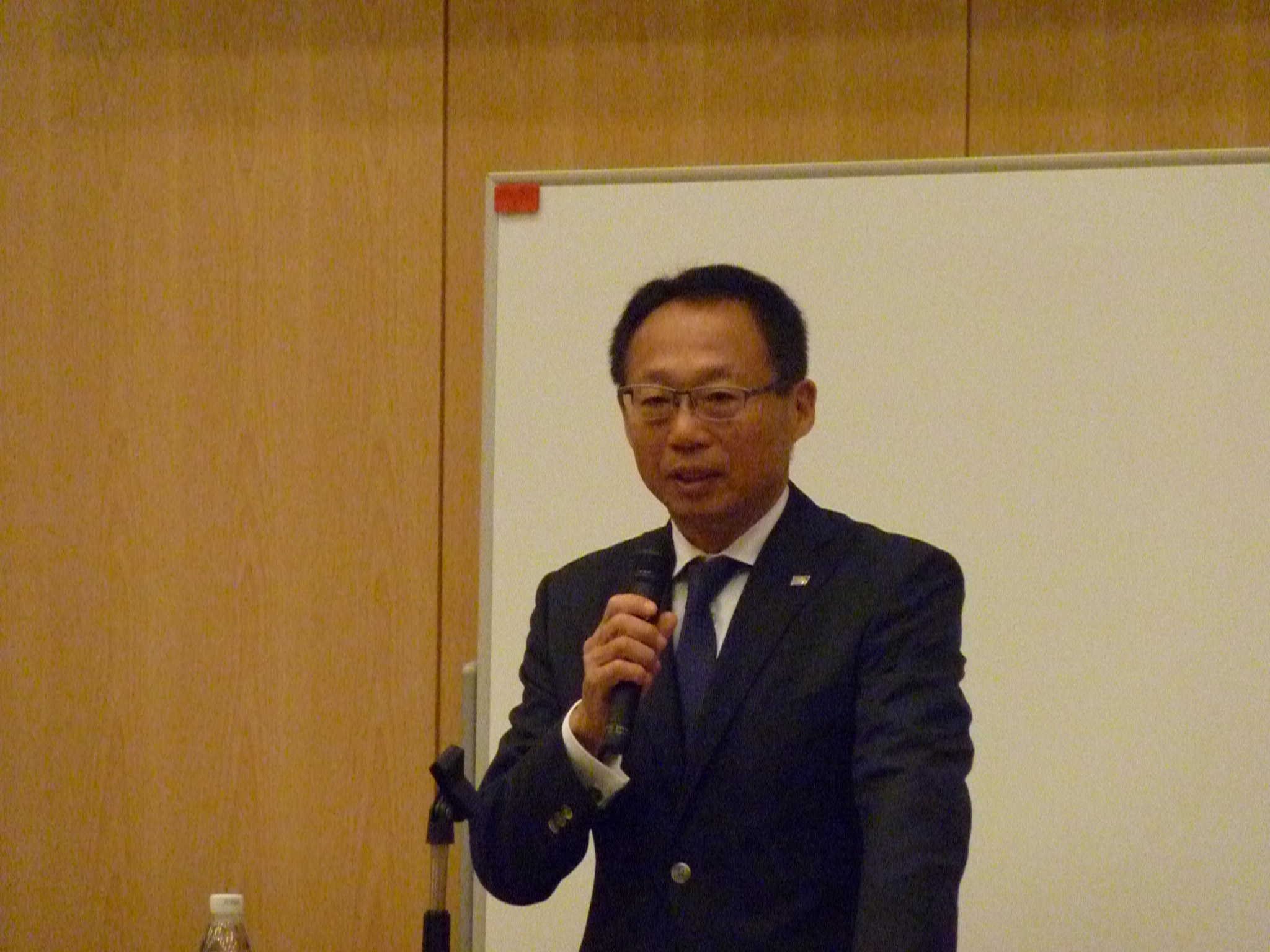 【China】Special Lecture by Mr. Takeshi Okada, Former Japan National Football Team Coach1