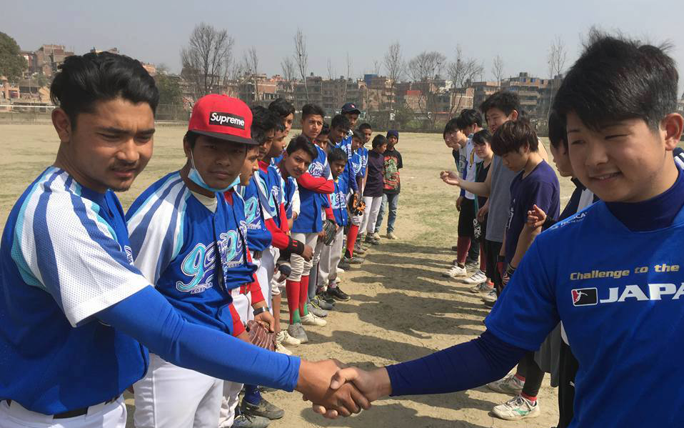ネパール･バクタプルにおける野球親善試合1
