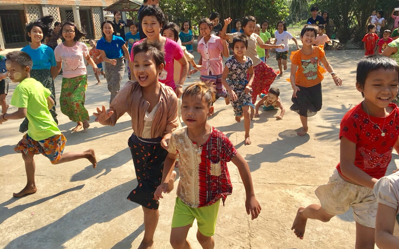 【Myanmar】Donation of Sports Equipment and Sporting Events at Elementary Schools in Myanmar3