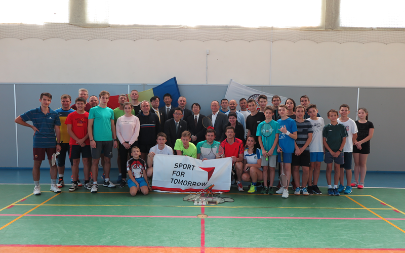 【Moldova】Donating Badminton Equipment to Moldova1