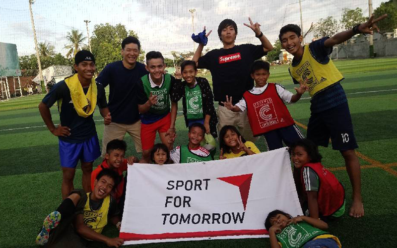 第3回　カンボジア「くっくま孤児院」の子ども達とサッカー交流1