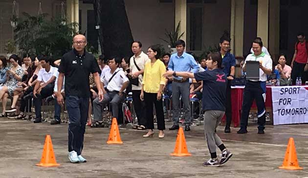 【Vietnam】Project for introducing, spreading and promoting the Mizuno Hexathlon Exercise in primary compulsory education3